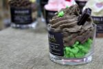 Αρωματικό Κερί Σόγιας "Dubai Chocolate" Σε Γυάλινο Ποτήρι - Image 3