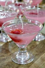 Πασχαλινή Λαμπάδα “Ποτήρι Cocktail Paloma Strawberry” - Image 2