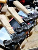 Πασχαλινή Λαμπάδα "Σφυρί" - Image 2