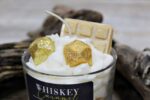 Αρωματικό Κερί Σόγιας Παγωτό “whisky caramel” Σε Γυάλινο Ποτήρι