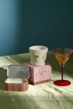 Αρωματικό Κερί Σόγιας Paddywax “Bistro Martini Lemon & Violet”